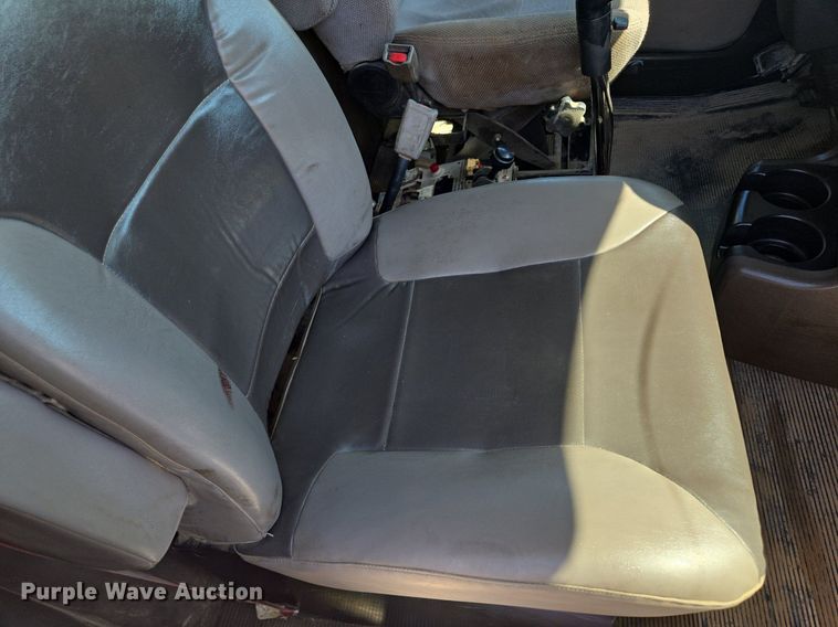 image for item DT7757 2010 Kenworth T800 dump truck