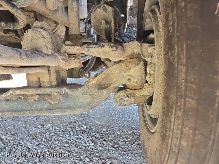 image for item DT7757 2010 Kenworth T800 dump truck