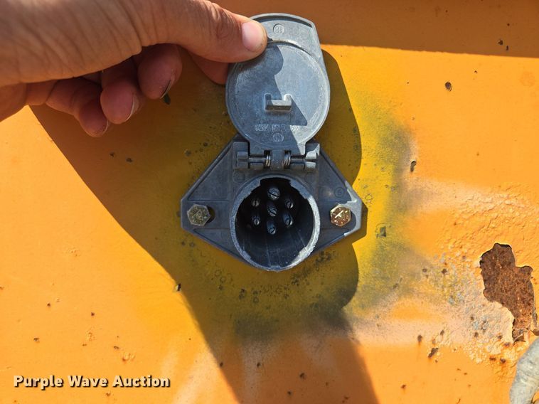 image for item DT7760 2003 Rocking Chair Manufacturing equipment trailer