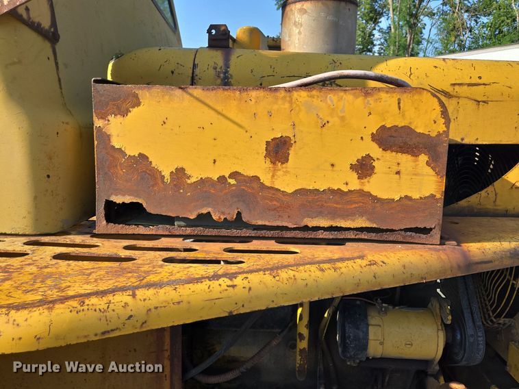 image for item DT7761 1968 Caterpillar 922B wheel loader