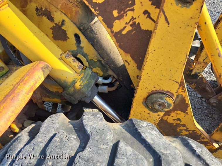 image for item DT7761 1968 Caterpillar 922B wheel loader