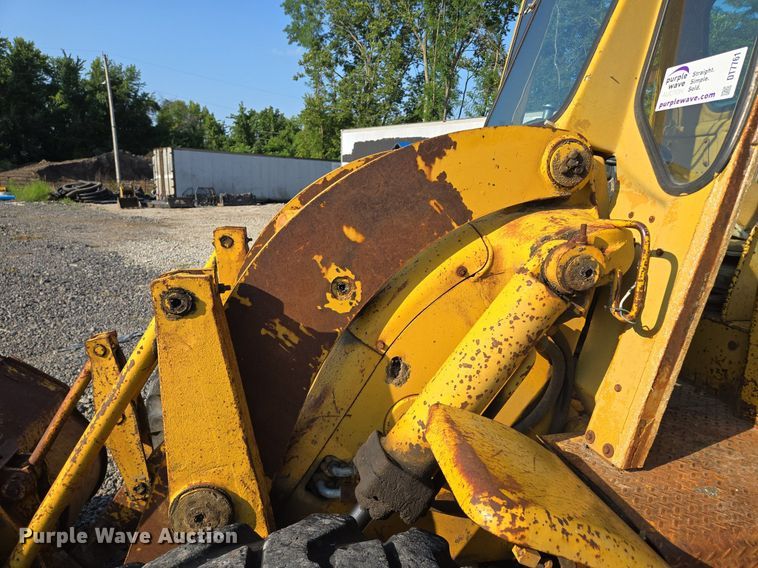 image for item DT7761 1968 Caterpillar 922B wheel loader