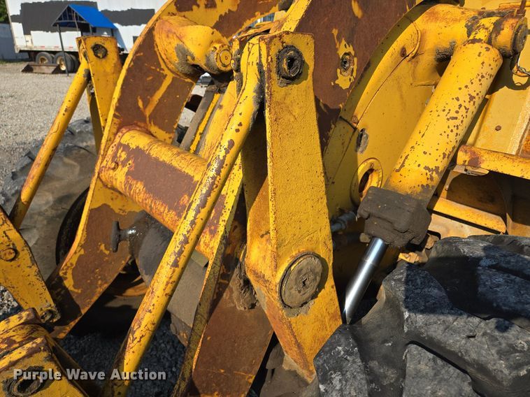 image for item DT7761 1968 Caterpillar 922B wheel loader