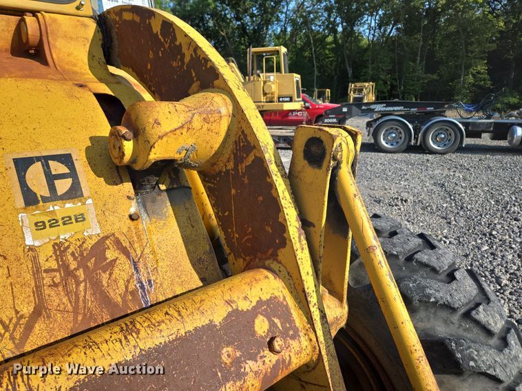 image for item DT7761 1968 Caterpillar 922B wheel loader