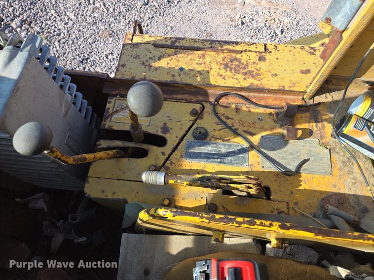 image for item DT7761 1968 Caterpillar 922B wheel loader