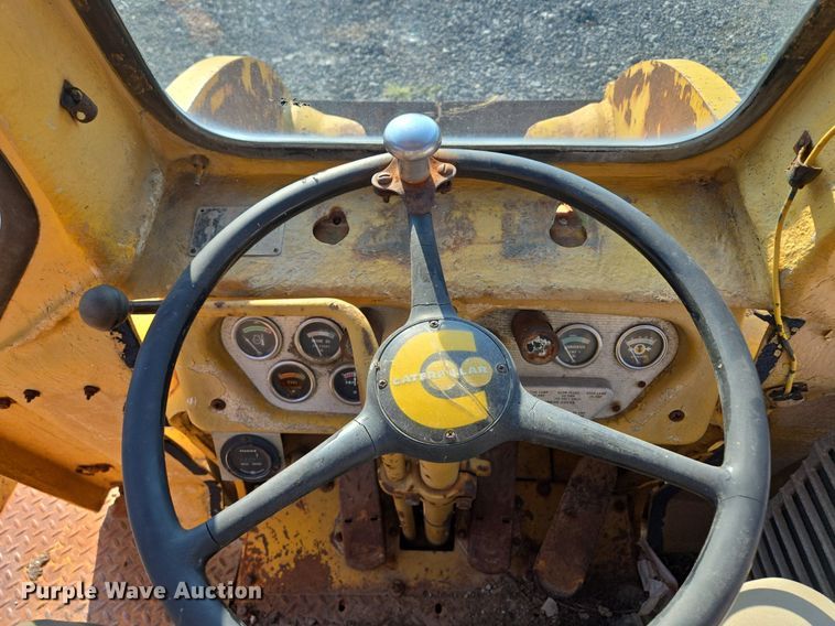 image for item DT7761 1968 Caterpillar 922B wheel loader