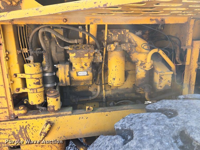 image for item DT7761 1968 Caterpillar 922B wheel loader