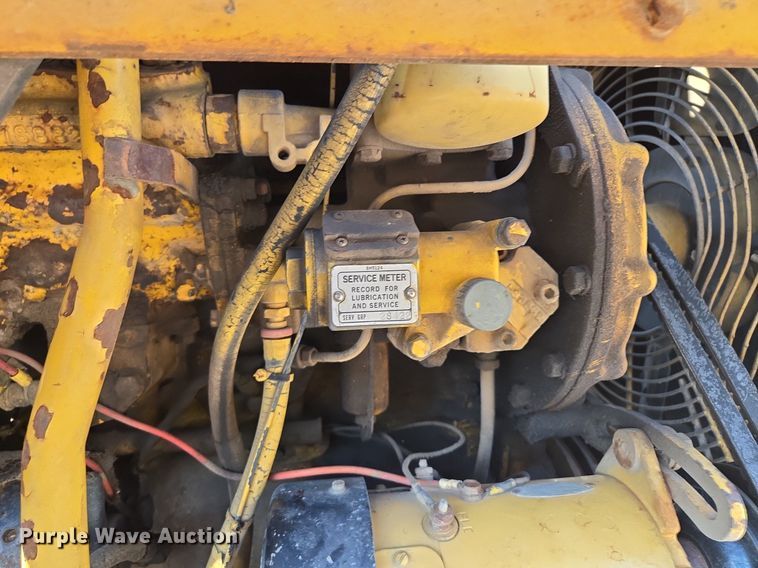 image for item DT7761 1968 Caterpillar 922B wheel loader