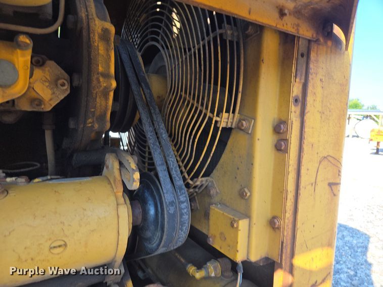 image for item DT7761 1968 Caterpillar 922B wheel loader