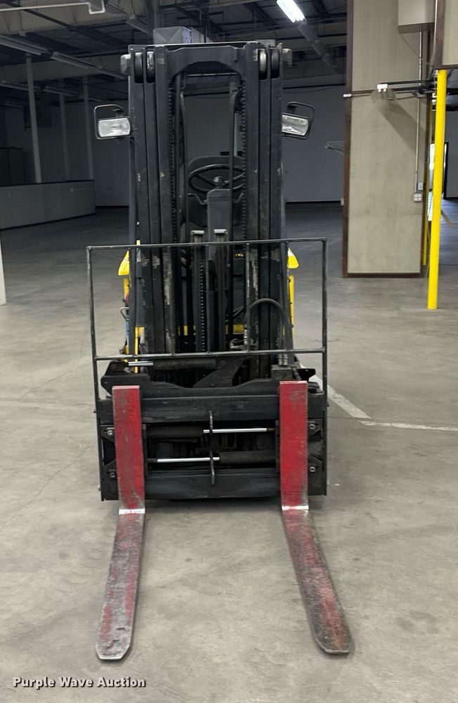 image for item DV2769 Yale ERC065RGN48TE084 forklift