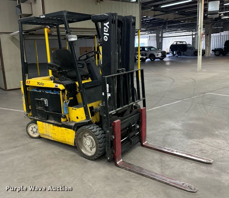 image for item DV2769 Yale ERC065RGN48TE084 forklift