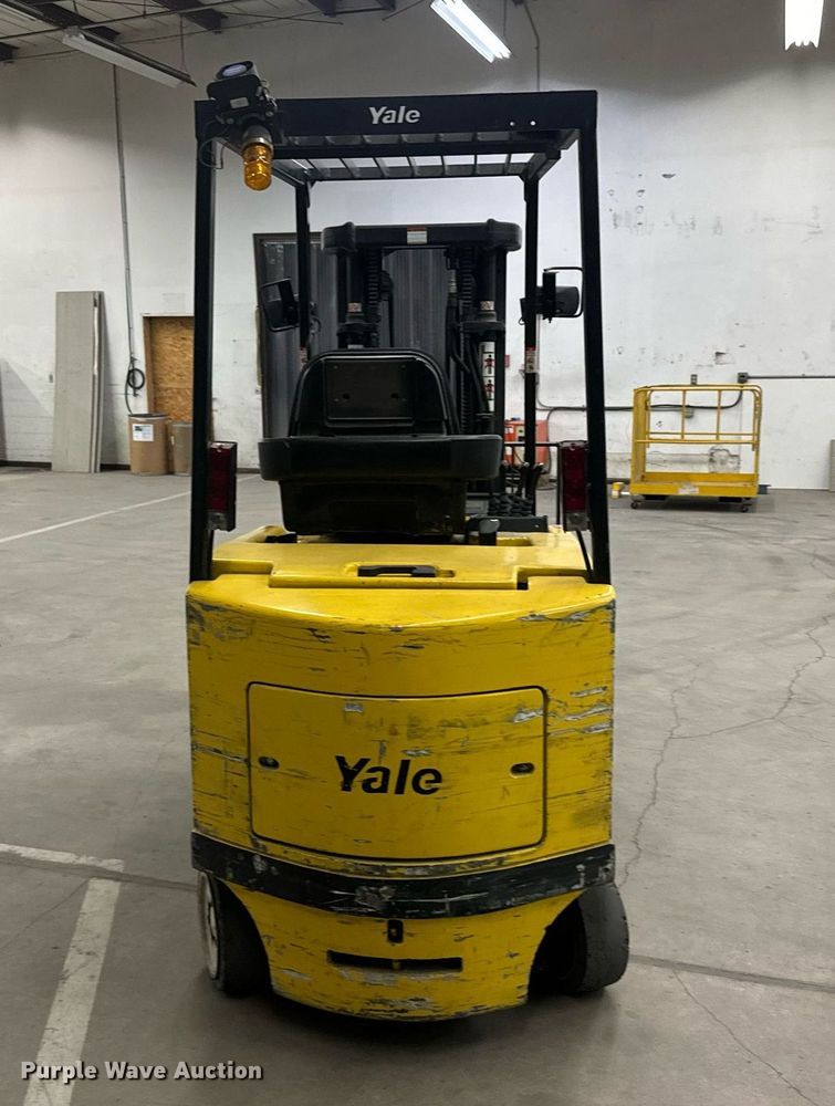 image for item DV2769 Yale ERC065RGN48TE084 forklift