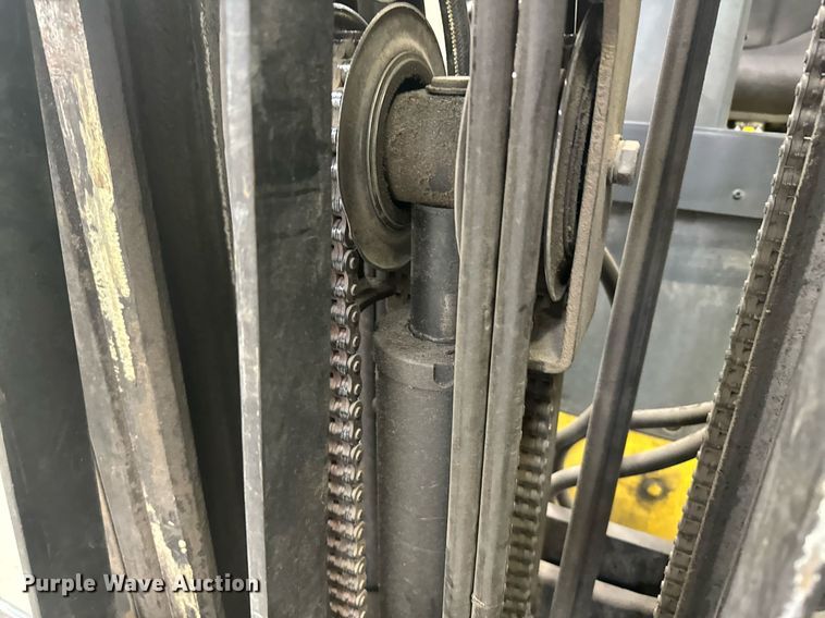 image for item DV2769 Yale ERC065RGN48TE084 forklift