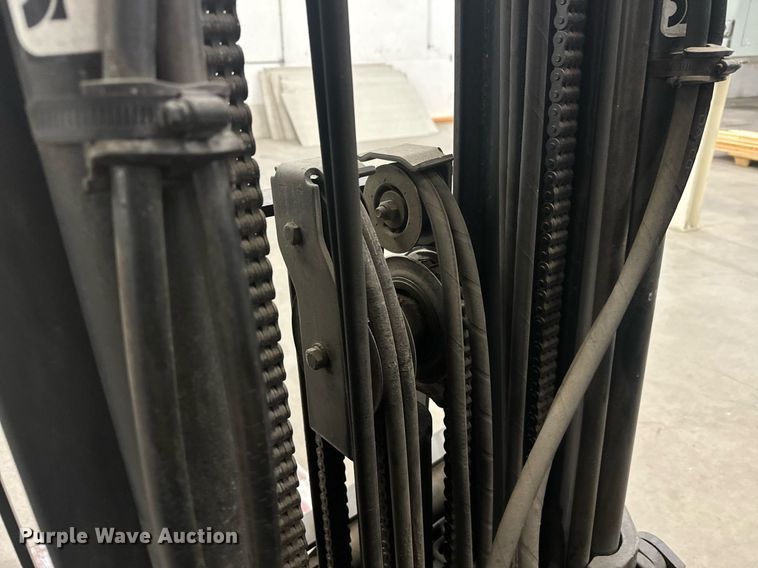 image for item DV2769 Yale ERC065RGN48TE084 forklift