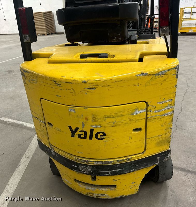 image for item DV2769 Yale ERC065RGN48TE084 forklift