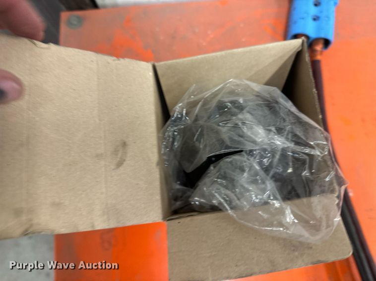 image for item DV2769 Yale ERC065RGN48TE084 forklift