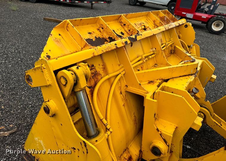 image for item DV5839 1987 Trojan  1900Z wheel loader