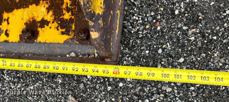 image for item DV5839 1987 Trojan  1900Z wheel loader