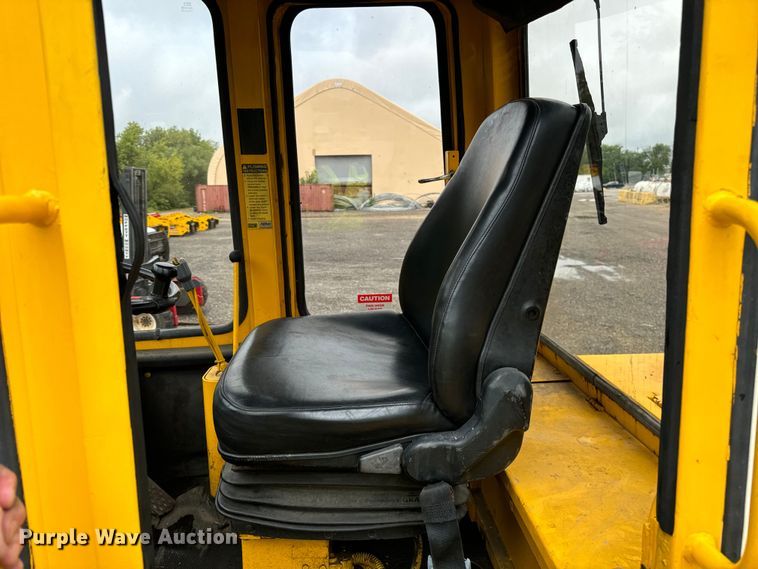 image for item DV5839 1987 Trojan  1900Z wheel loader