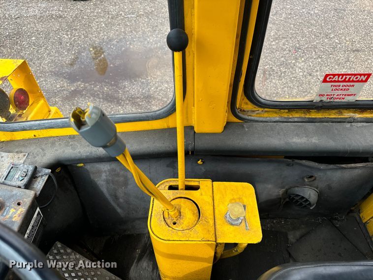 image for item DV5839 1987 Trojan  1900Z wheel loader