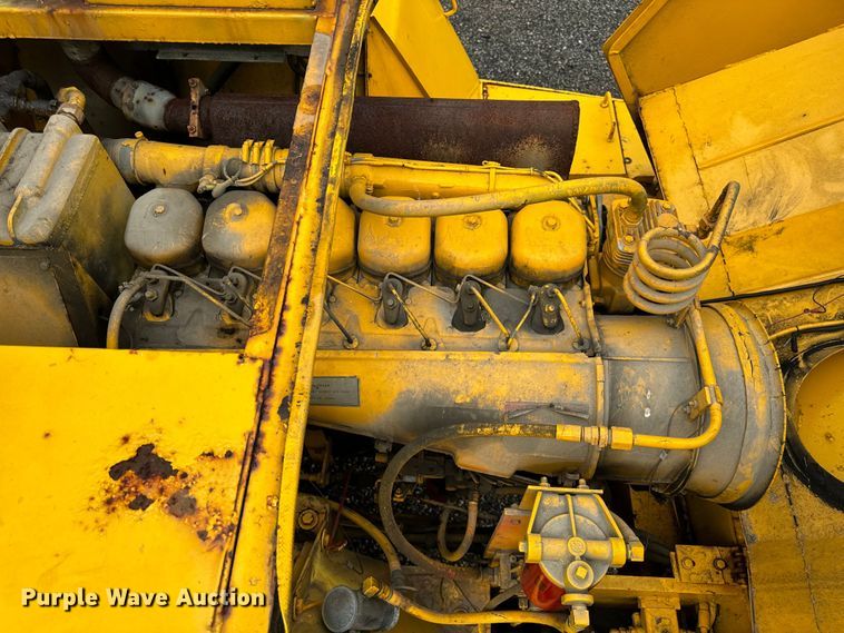 image for item DV5839 1987 Trojan  1900Z wheel loader