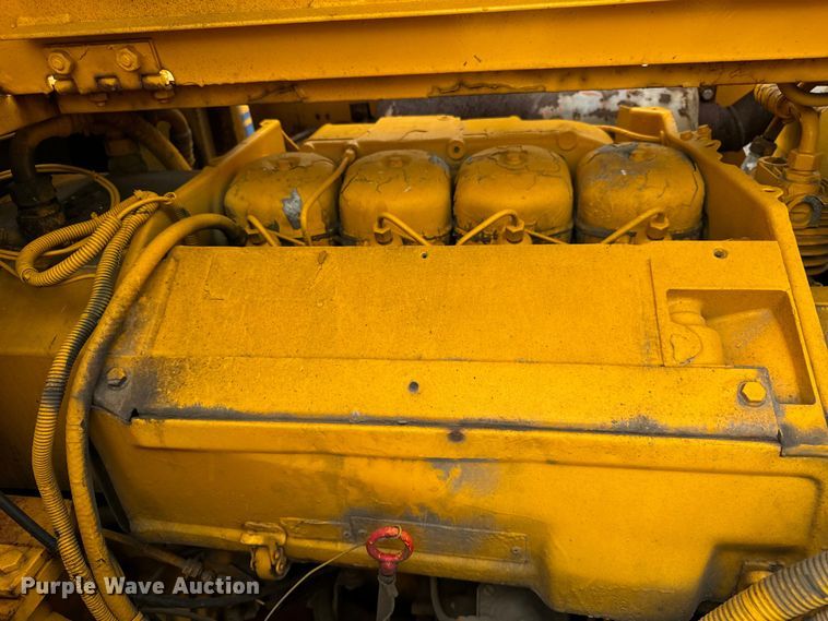 image for item DV5843 1987 Trojan  1500Z wheel loader