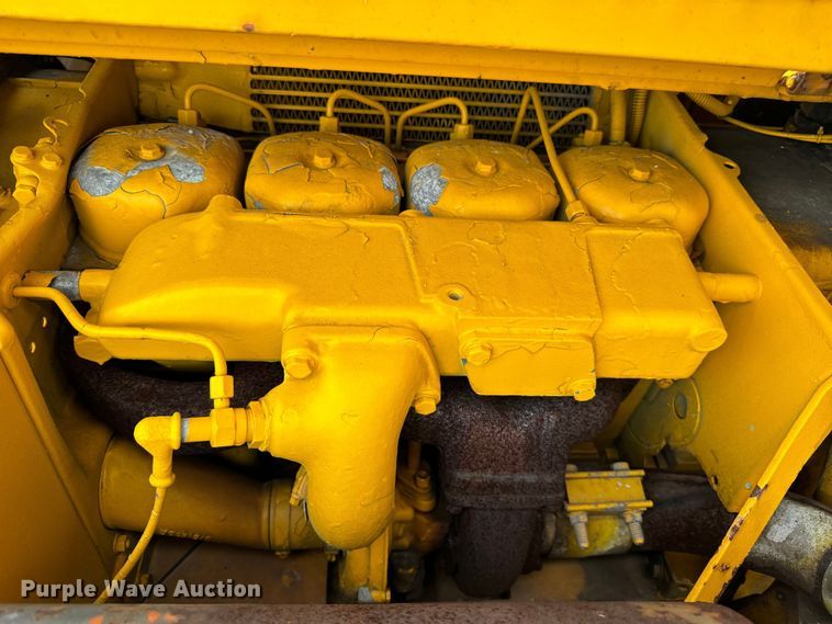 image for item DV5843 1987 Trojan  1500Z wheel loader