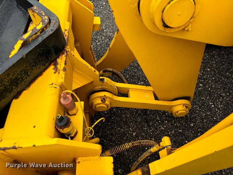 image for item DV5845 1990 Trojan  1900Z wheel loader