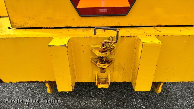 image for item DV5845 1990 Trojan  1900Z wheel loader