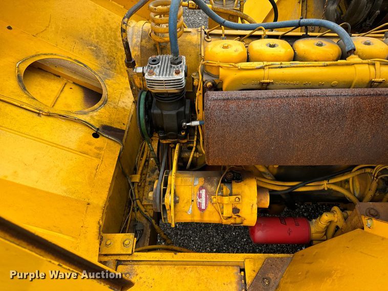 image for item DV5845 1990 Trojan  1900Z wheel loader