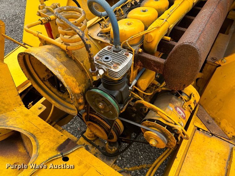 image for item DV5845 1990 Trojan  1900Z wheel loader