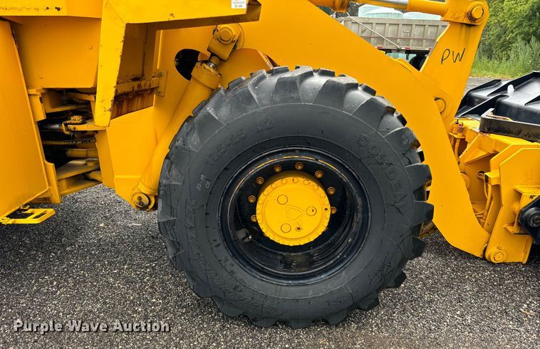 image for item DV5845 1990 Trojan  1900Z wheel loader