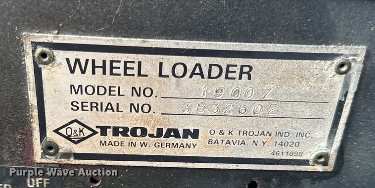 image for item DV5845 1990 Trojan  1900Z wheel loader