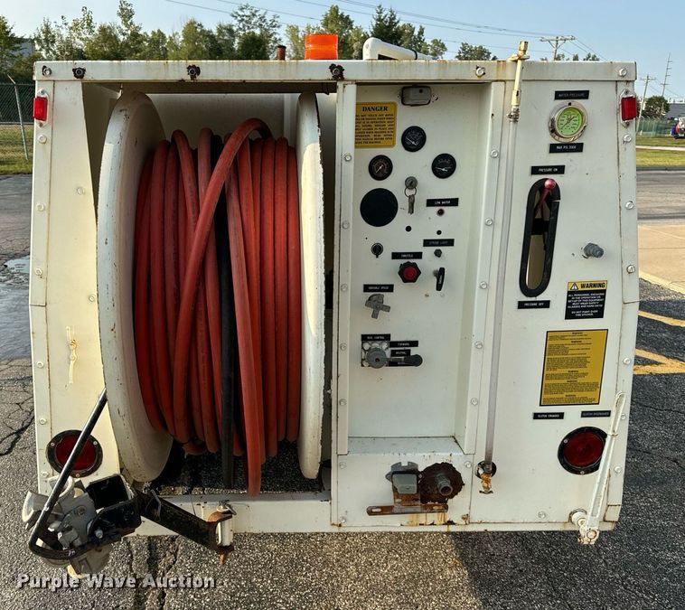 image for item DV5905 1996 Sewer Equipment of America  747 sewer jetter trailer 