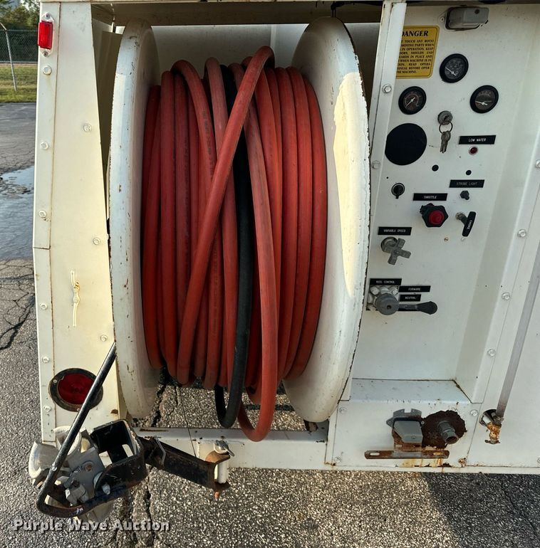 image for item DV5905 1996 Sewer Equipment of America  747 sewer jetter trailer 