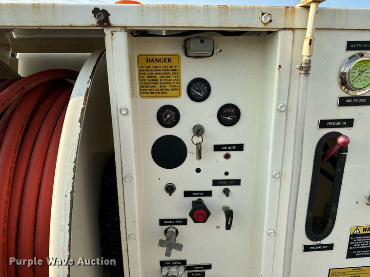 image for item DV5905 1996 Sewer Equipment of America  747 sewer jetter trailer 