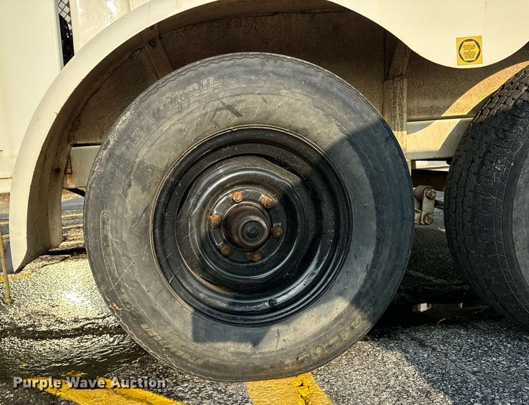 image for item DV5905 1996 Sewer Equipment of America  747 sewer jetter trailer 