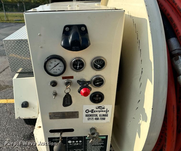 image for item DV5906 1999 John Bean  Sewerjet 600D sewer jetter trailer 