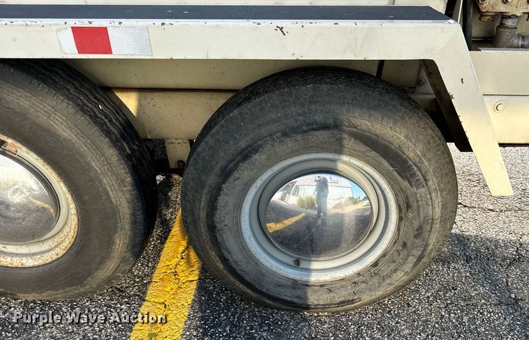 image for item DV5906 1999 John Bean  Sewerjet 600D sewer jetter trailer 