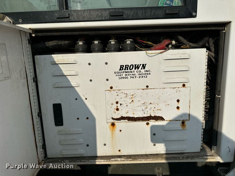 image for item DV5907 2015 Global  MX3 street sweeper 