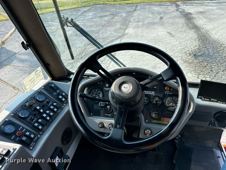 image for item DV5907 2015 Global  MX3 street sweeper 