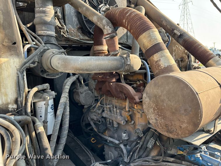 image for item DV5907 2015 Global  MX3 street sweeper 