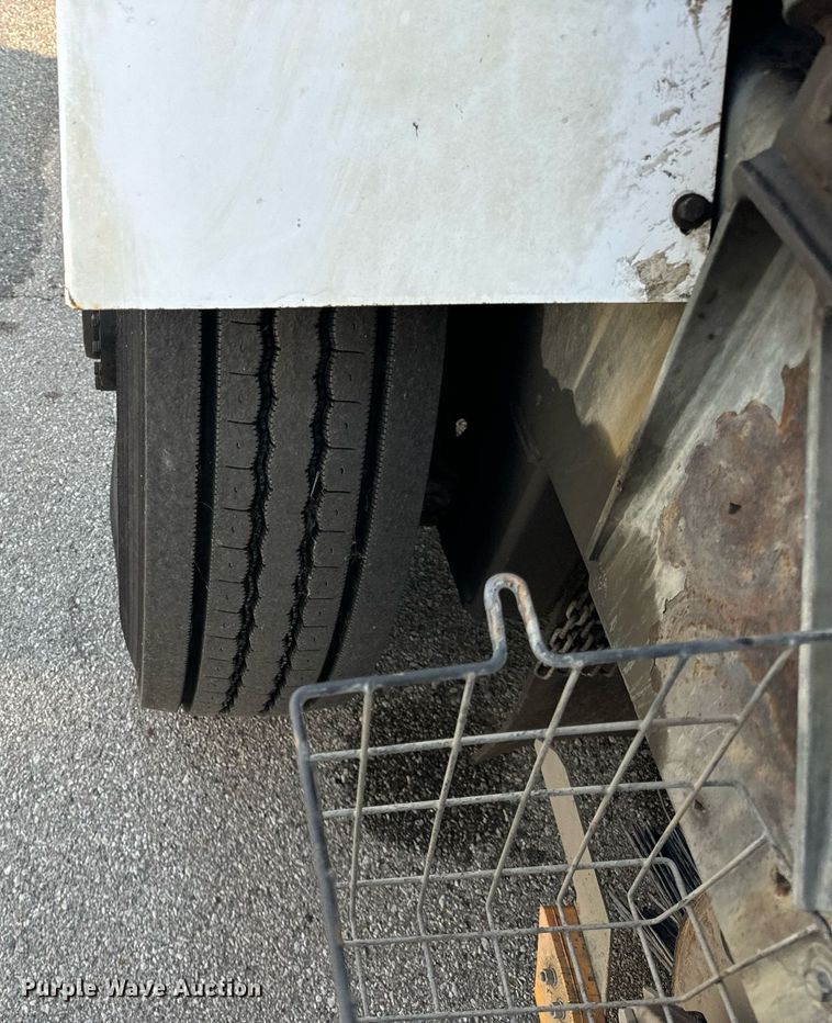 image for item DV5907 2015 Global  MX3 street sweeper 