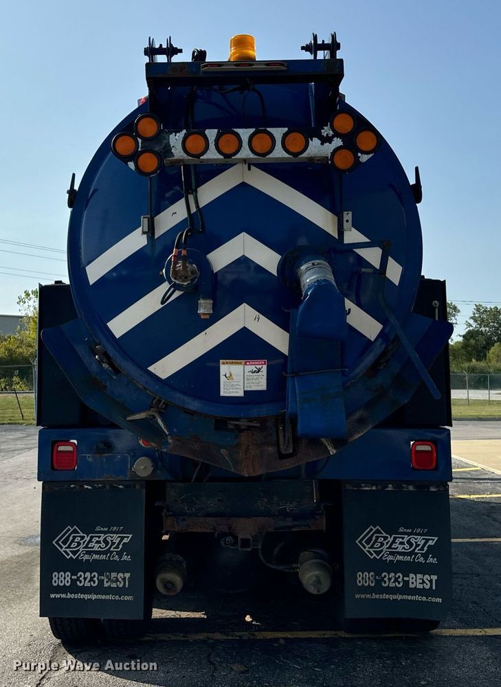 image for item DV5908 2007 International 7400 sewer jetter truck