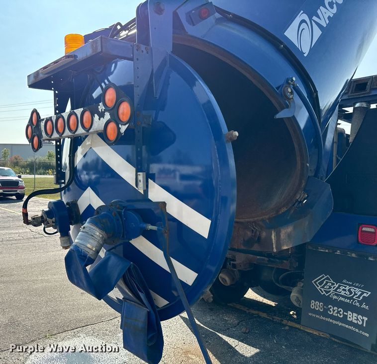 image for item DV5908 2007 International 7400 sewer jetter truck