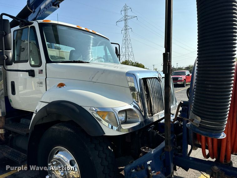 image for item DV5908 2007 International 7400 sewer jetter truck