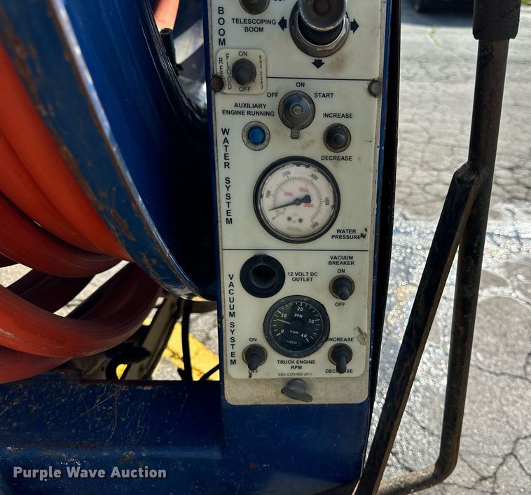 image for item DV5908 2007 International 7400 sewer jetter truck