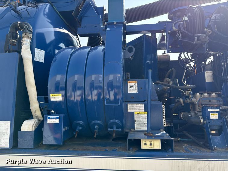 image for item DV5908 2007 International 7400 sewer jetter truck