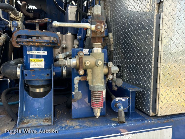 image for item DV5908 2007 International 7400 sewer jetter truck