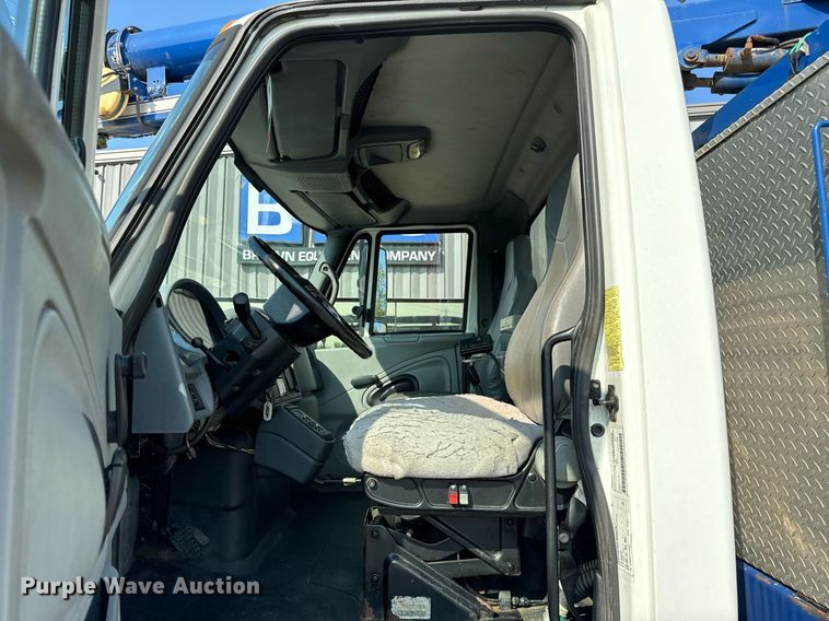 image for item DV5908 2007 International 7400 sewer jetter truck